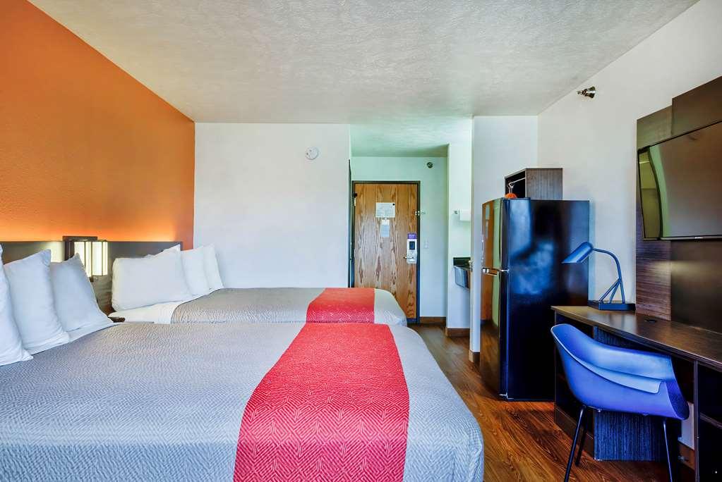 Motel 6 Percival Ia Room photo