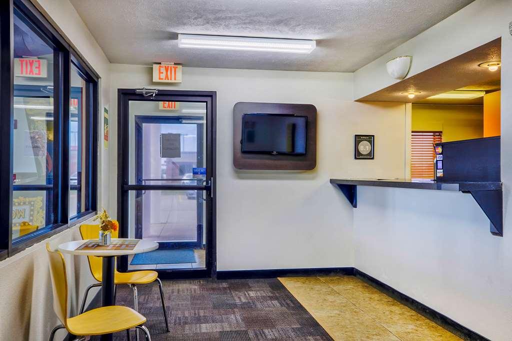 Motel 6 Percival Ia Interior photo